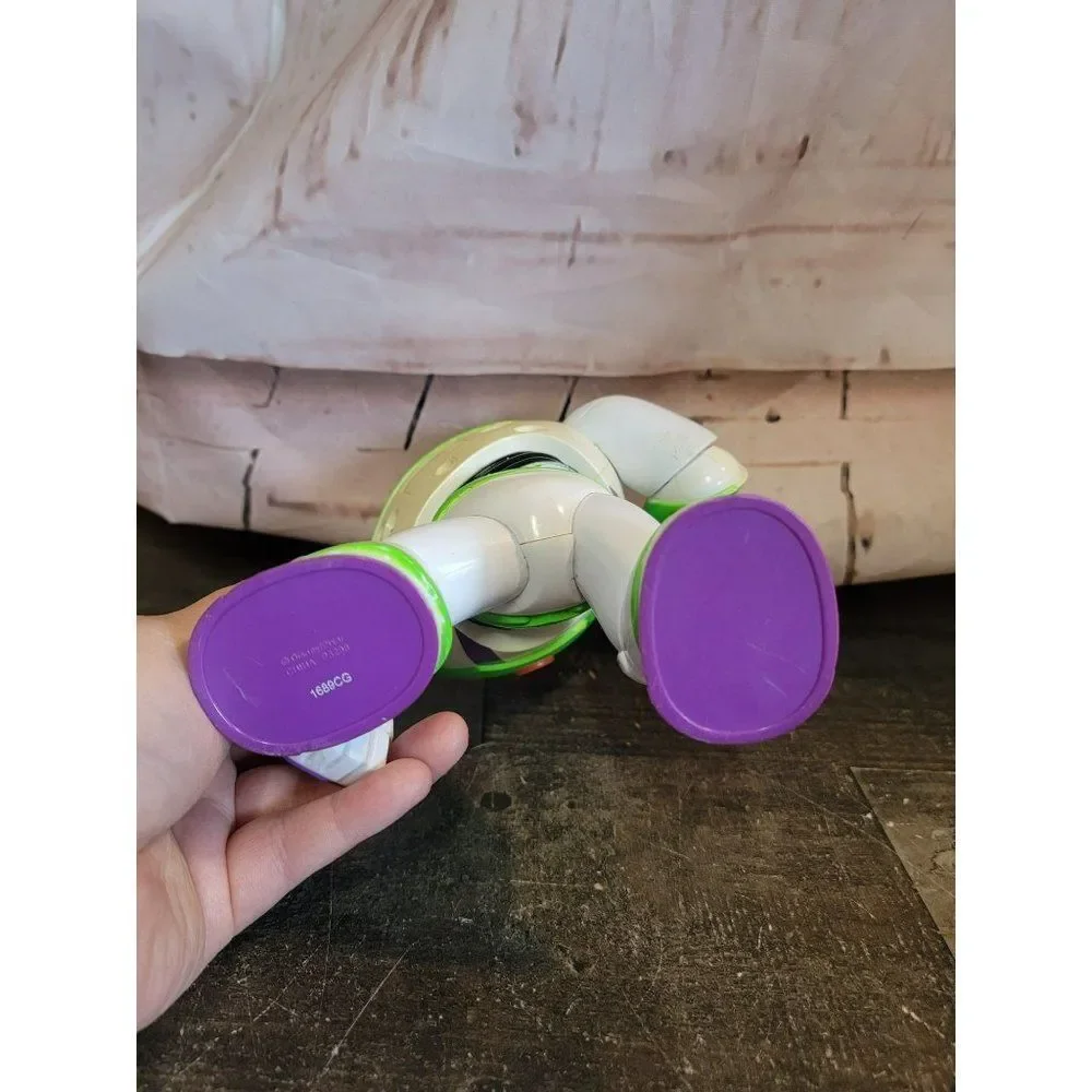 Buzz Lightyear astronaut Disney Pixar‎ toy figure